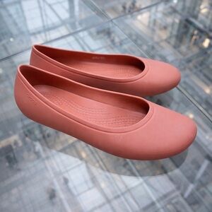 Crocs Women’s Ballet Flats Slip-On Comfort Shoes Terracotta Size W6 Lightweight